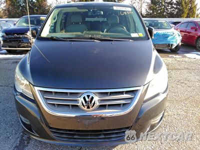 Piąte zdjęcie samochodu w środku: 2011 VOLKSWAGEN ROUTAN SE VIN:2V4RW3DG3BR659526 - miniatura
