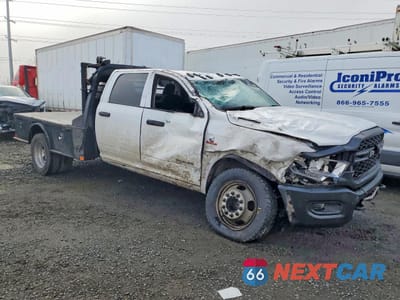 Czwarte zdjęcie samochodu z boku: 2020 RAM 5500 FLATBED TRUCK VIN:3C7WRNEL5LG305044 - miniatura