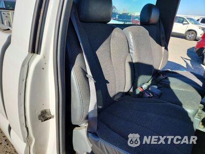 Zdjęcie 10 z 14 samochodu: 2002 GMC NEW SIERRA C1500 VIN:1GTEC14W02Z212297 - miniatura