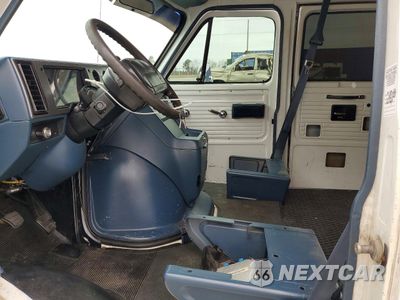 Zdjęcie 7 z 16 samochodu: 1995 CHEVROLET G20 VIN:1GCEG25K9SF221670 - miniatura