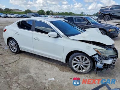 Czwarte zdjęcie samochodu z boku: 2016 ACURA ILX BASE WATCH PLUS VIN:19UDE2F38GA020907 - miniatura