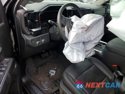 Zdjęcie 8 z 11 samochodu: 2024 GMC SIERRA K1500 SLT VIN:3GTUUDED2RG267187 - miniatura