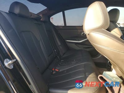 Zdjęcie 11 z 13 samochodu: 2024 BMW 330XI VIN:3MW89FF06R8E26424 - miniatura