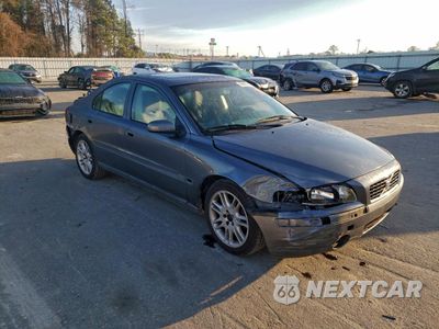 Czwarte zdjęcie samochodu z boku: 2004 VOLVO S60 2.5T VIN:YV1RS59V242402023 - miniatura