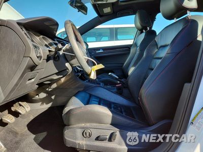 Zdjęcie 7 z 12 samochodu: 2016 VOLKSWAGEN GTI S/SE VIN:3VW547AUXGM049733 - miniatura