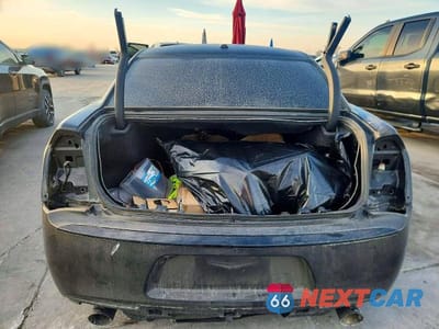 Zdjęcie 6 z 11 samochodu: 2011 CHRYSLER 300C VIN:2C3CA6CT6BH522895 - miniatura