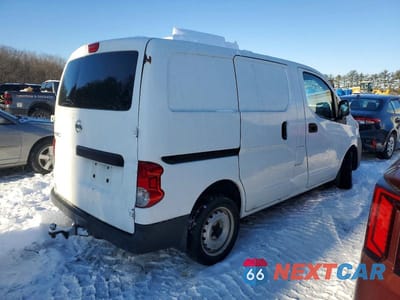 Trzecie zdjęcie samochodu z tyłu: 2016 NISSAN NV200 2.5S VIN:3N6CM0KN1GK698547 - miniatura