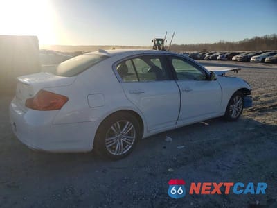 Trzecie zdjęcie samochodu z tyłu: 2011 INFINITI G37 BASE VIN:JN1CV6AP3BM301678 - miniatura