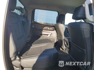 Zdjęcie 10 z 12 samochodu: 2022 TOYOTA TUNDRA CREWMAX SR5 VIN:5TFLA5EC8NX004418 - miniatura