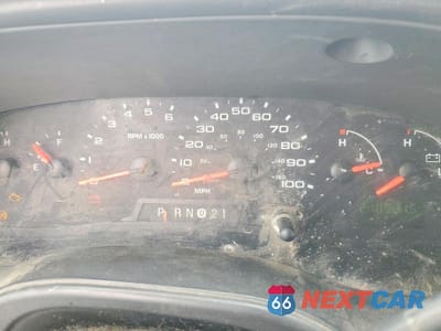Zdjęcie 9 z 13 samochodu: 2004 FORD E250 UTILITY / SERVICE VAN VIN:1FTNE24WX4HB31882 - miniatura