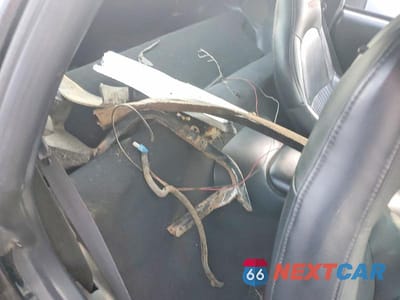 Zdjęcie 10 z 11 samochodu: 2004 CHEVROLET CORVETTE Z06 VIN:1G1YY12SX45114590 - miniatura