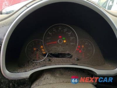 Zdjęcie 9 z 12 samochodu: 2012 VOLKSWAGEN BEETLE TURBO VIN:3VWVA7ATXCM607199 - miniatura