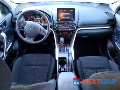 Zdjęcie 8 z 13 samochodu: 2023 MITSUBISHI ECLIPSE CROSS LE VIN:JA4ATVAAXPZ048878 - miniatura