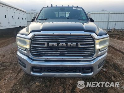 Piąte zdjęcie samochodu w środku: 2019 RAM 3500 LARAMIE VIN:3C63RRJL6KG670397 - miniatura