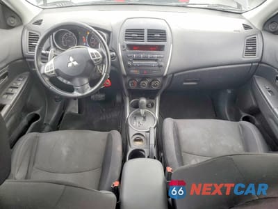 Zdjęcie 8 z 13 samochodu: 2013 MITSUBISHI OUTLANDER SPORT ES VIN:4A4AP3AU3DE009618 - miniatura