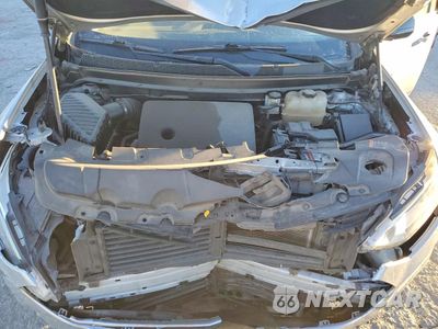 Zdjęcie 12 z 14 samochodu: 2019 CHEVROLET TRAVERSE LS VIN:1GNERFKW5KJ173209 - miniatura