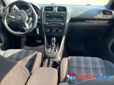 Zdjęcie 9 z 10 samochodu: 2013 VOLKSWAGEN GTI VIN:WVWHD7AJ4DW123732 - miniatura