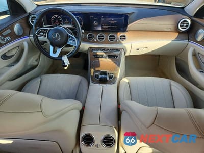 Zdjęcie 8 z 11 samochodu: 2020 MERCEDES-BENZ E 350 4MATIC VIN:WDDZF8EB0LA712138 - miniatura