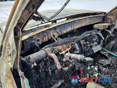 Zdjęcie 9 z 11 samochodu: 2006 TOYOTA TACOMA ACCESS CAB VIN:5TEUU42N26Z221713 - miniatura