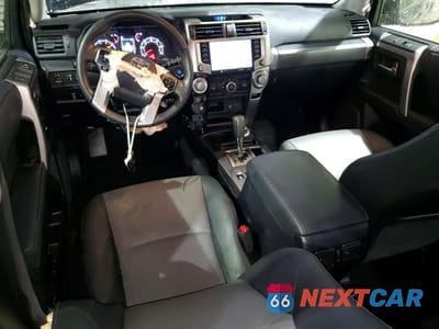 Zdjęcie 8 z 16 samochodu: 2024 TOYOTA 4RUNNER SR5/SR5 PREMIUM VIN:JTENU5JR9R6259273 - miniatura