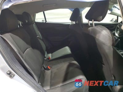 Zdjęcie 11 z 12 samochodu: 2017 SUBARU IMPREZA VIN:4S3GTAA60H1713890 - miniatura