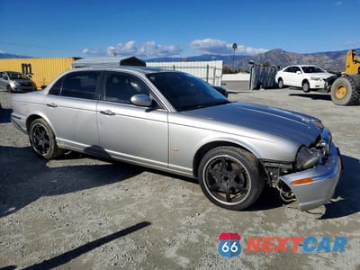 Czwarte zdjęcie samochodu z boku: 2006 JAGUAR XJ8 L VIN:SAJWA79B16SG49845 - miniatura