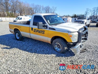 Czwarte zdjęcie samochodu z boku: 2011 FORD F250 SUPER DUTY VIN:1FTBF2A69BEC23469 - miniatura