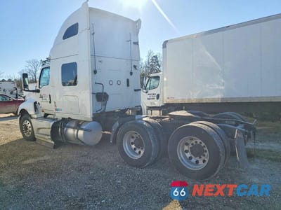 Trzecie zdjęcie samochodu z tyłu: 2019 INTERNATIONAL LT625 SEMI TRUCK VIN:3HSDZAPR3KN567631 - miniatura