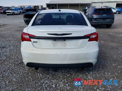 Zdjęcie 6 z 13 samochodu: 2013 CHRYSLER 200 LX VIN:1C3CCBAG1DN743176 - miniatura