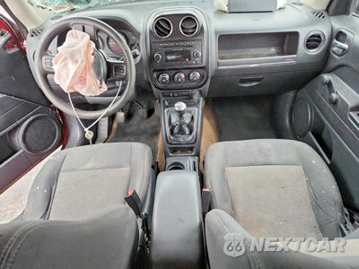 Zdjęcie 8 z 15 samochodu: 2014 JEEP PATRIOT SPORT VIN:1C4NJPBA4ED650239 - miniatura
