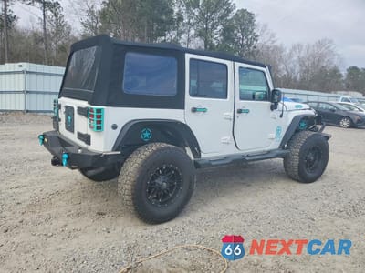 Trzecie zdjęcie samochodu z tyłu: 2014 JEEP WRANGLER UNLIMITED SPORT VIN:1C4BJWDG7EL208463 - miniatura