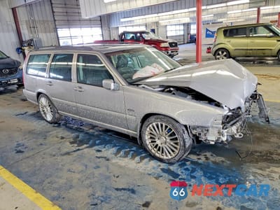 Czwarte zdjęcie samochodu z boku: 1998 VOLVO V70 GLT VIN:YV1LW5641W2371422 - miniatura