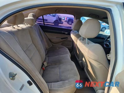 Zdjęcie 10 z 11 samochodu: 2010 HONDA CIVIC GX VIN:19XFA4F53AE000634 - miniatura