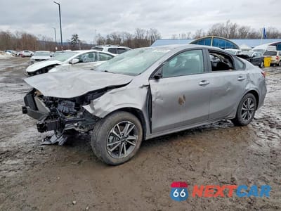 2023 KIA FORTE LXS 3KPF24AD8PE540470 - główne zdjęcie licytacji z USA - miniatura
