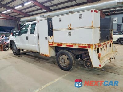 Drugie zdjęcie samochodu z przodu: 2011 FORD F350 SUPER DUTY VIN:1FD8X3B62BEB59296 - miniatura