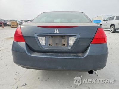 Zdjęcie 6 z 13 samochodu: 2006 HONDA ACCORD LX VIN:3HGCM56436G707589 - miniatura