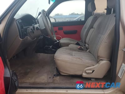 Zdjęcie 7 z 14 samochodu: 1997 TOYOTA TACOMA XTRACAB VIN:4TAVL52NXVZ288370 - miniatura