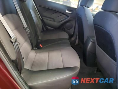 Zdjęcie 10 z 12 samochodu: 2017 KIA FORTE LX VIN:3KPFL4A74HE132234 - miniatura