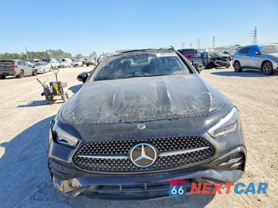 Piąte zdjęcie samochodu w środku: 2024 MERCEDES-BENZ CLE 300 4MATIC VIN:W1KMJ4HB4RF009375 - miniatura