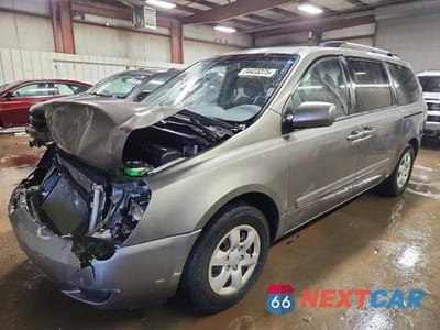 2010 KIA SEDONA LX KNDMG4C32A6336015 - główne zdjęcie licytacji z USA - miniatura