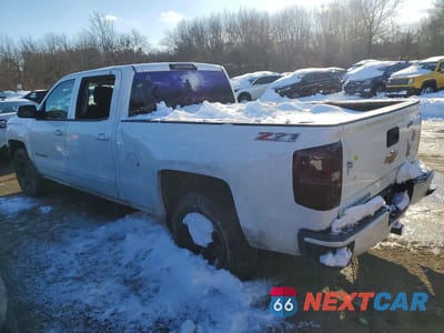 Drugie zdjęcie samochodu z przodu: 2016 CHEVROLET SILVERADO K1500 LT VIN:3GCUKREC7GG104204 - miniatura