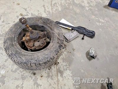 Zdjęcie 13 z 14 samochodu: 2004 CHEVROLET TAHOE K1500 VIN:1GNEK13Z44J156596 - miniatura
