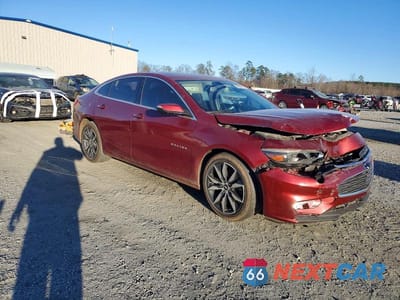 Czwarte zdjęcie samochodu z boku: 2018 CHEVROLET MALIBU LT VIN:1G1ZD5ST6JF249037 - miniatura