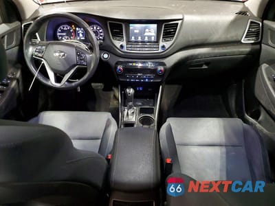 Zdjęcie 8 z 13 samochodu: 2018 HYUNDAI TUCSON VALUE VIN:KM8J3CA28JU775584 - miniatura