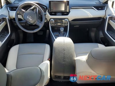 Zdjęcie 8 z 13 samochodu: 2022 TOYOTA RAV4 XLE PREMIUM VIN:2T3C1RFV6NC187086 - miniatura