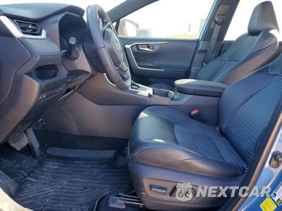 Zdjęcie 7 z 13 samochodu: 2025 TOYOTA RAV4 XSE VIN:4T3E6RFV4SU177631 - miniatura