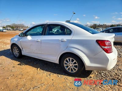 Drugie zdjęcie samochodu z przodu: 2018 CHEVROLET SONIC LT VIN:1G1JD5SHXJ4121176 - miniatura