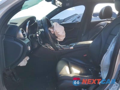Zdjęcie 7 z 12 samochodu: 2018 MERCEDES-BENZ C 300 4MATIC VIN:WDDWF4KB1JR325449 - miniatura