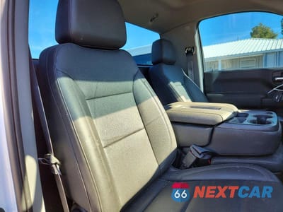 Zdjęcie 10 z 12 samochodu: 2023 CHEVROLET SILVERADO C1500 VIN:3GCNAAEK2PG152533 - miniatura