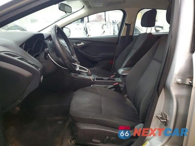Zdjęcie 7 z 11 samochodu: 2016 FORD FOCUS SE VIN:1FADP3F21GL267377 - miniatura